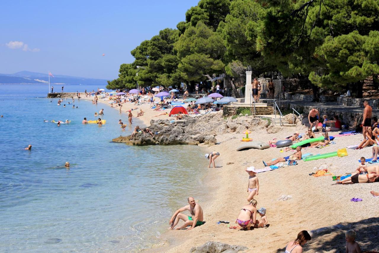 Apartments By The Sea Brela, Makarska - 2718 Exterior photo