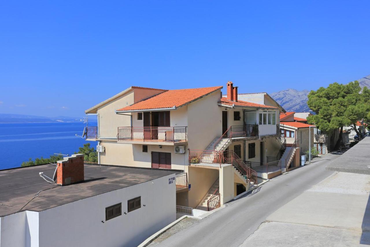 Apartments By The Sea Brela, Makarska - 2718 Exterior photo